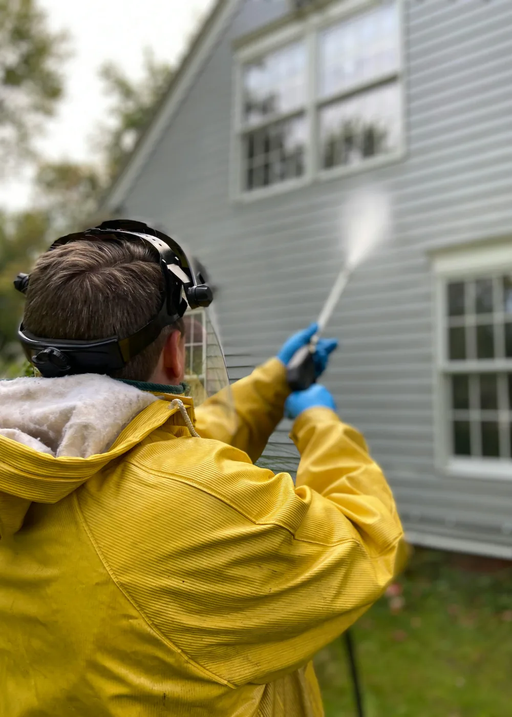 Chalky exterior oxidation residue before professional oxidation removal treatment
